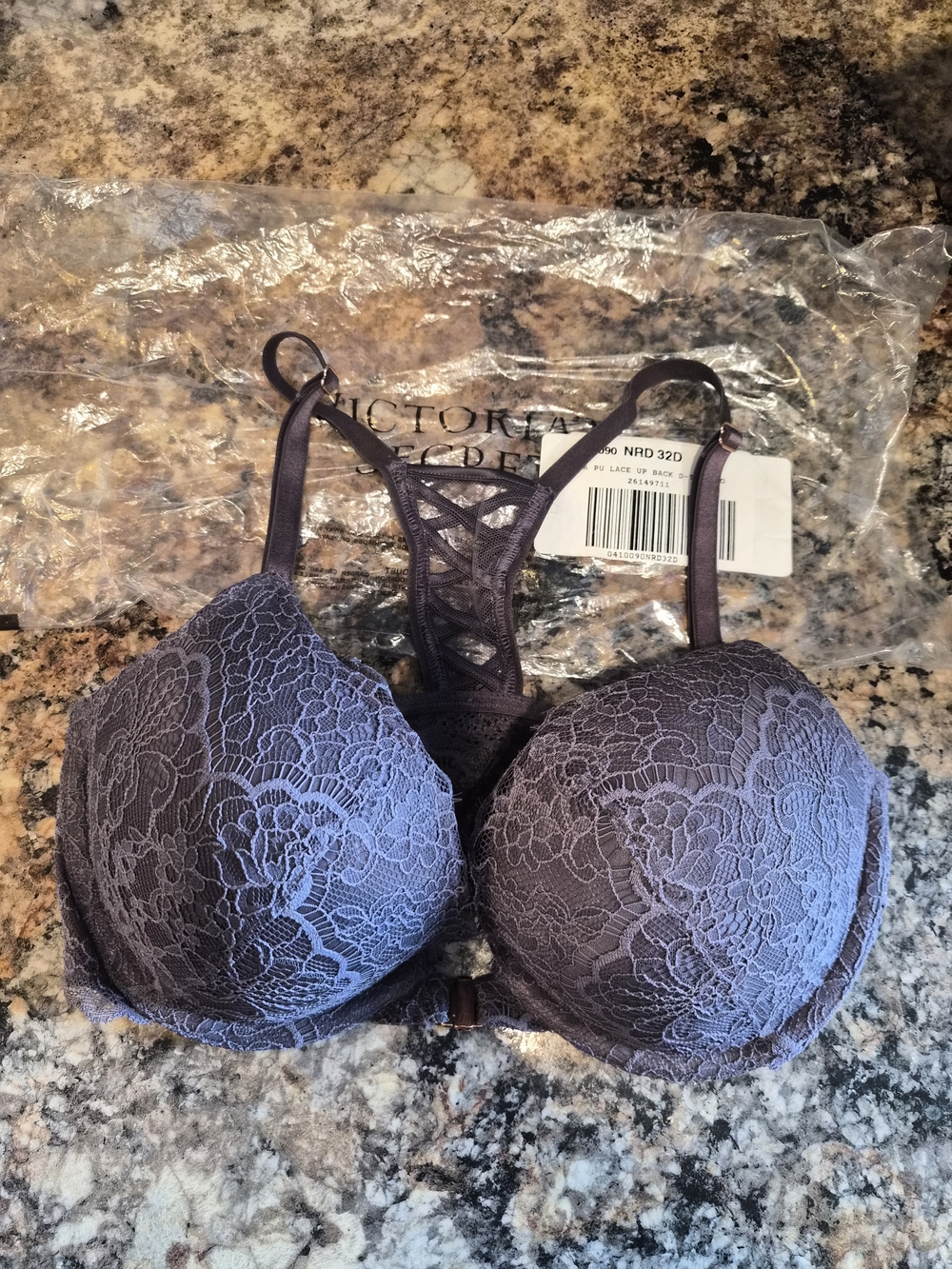 VS Lacey Front Close Dream Angels Push Up